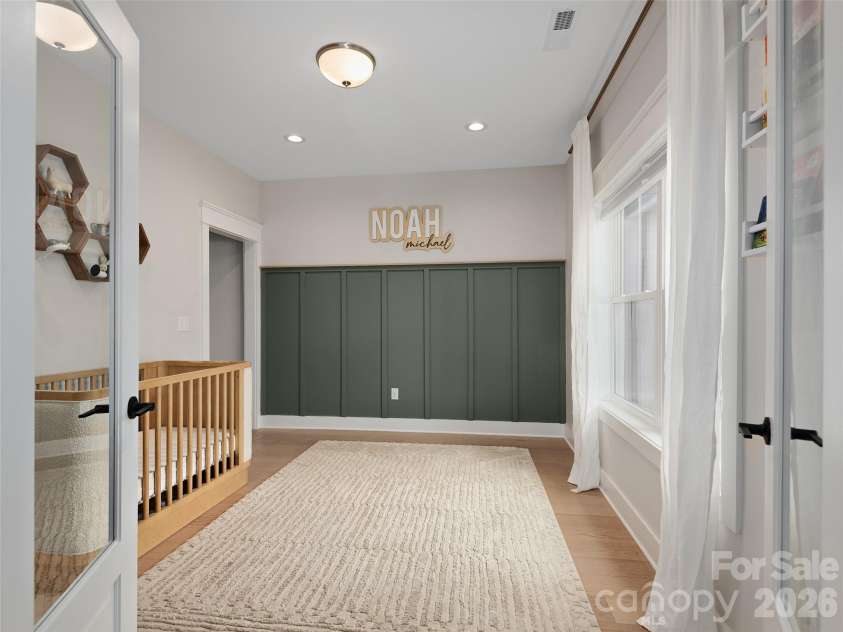 201 Weybridge Drive, Arden, NC 28704.  MLS# CAR4359287, YatesRealty ID 15111. 