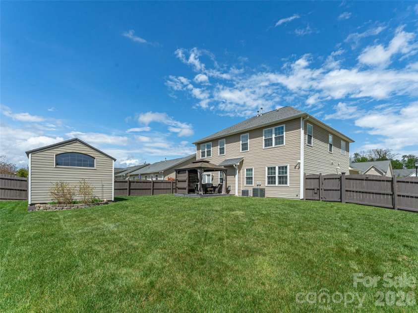 222 Haw River Road, Fletcher, NC 28732.  MLS# CAR4367709, YatesRealty ID 15112. 