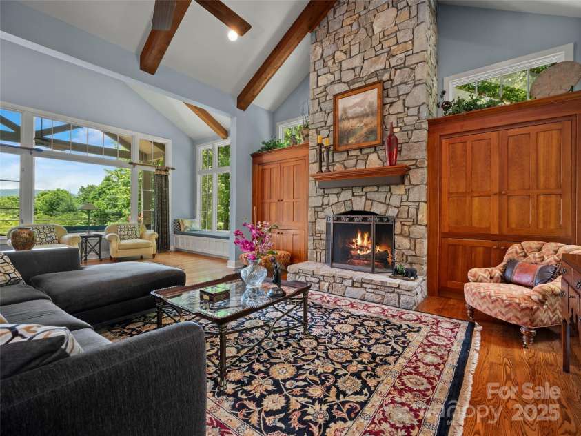 296 Cedar Rock Trail, Hendersonville, NC 28739.  MLS# CAR4263247, YatesRealty ID 15112. 