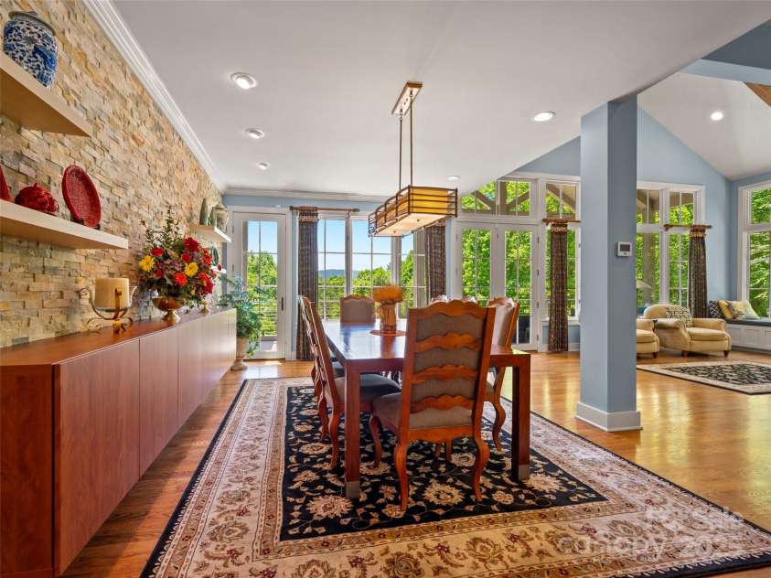 296 Cedar Rock Trail, Hendersonville, NC 28739.  MLS# CAR4263247, YatesRealty ID 15112. 