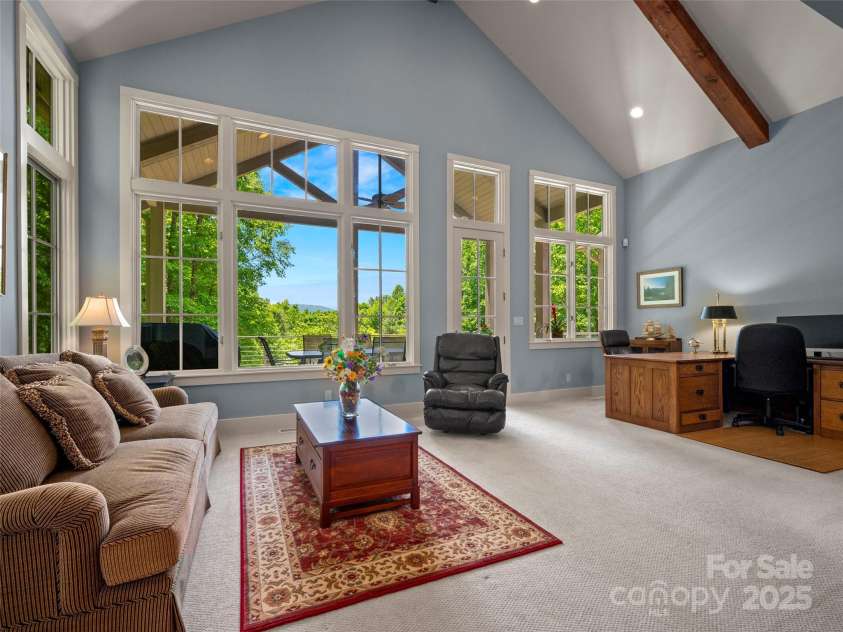 296 Cedar Rock Trail, Hendersonville, NC 28739.  MLS# CAR4263247, YatesRealty ID 15112. 