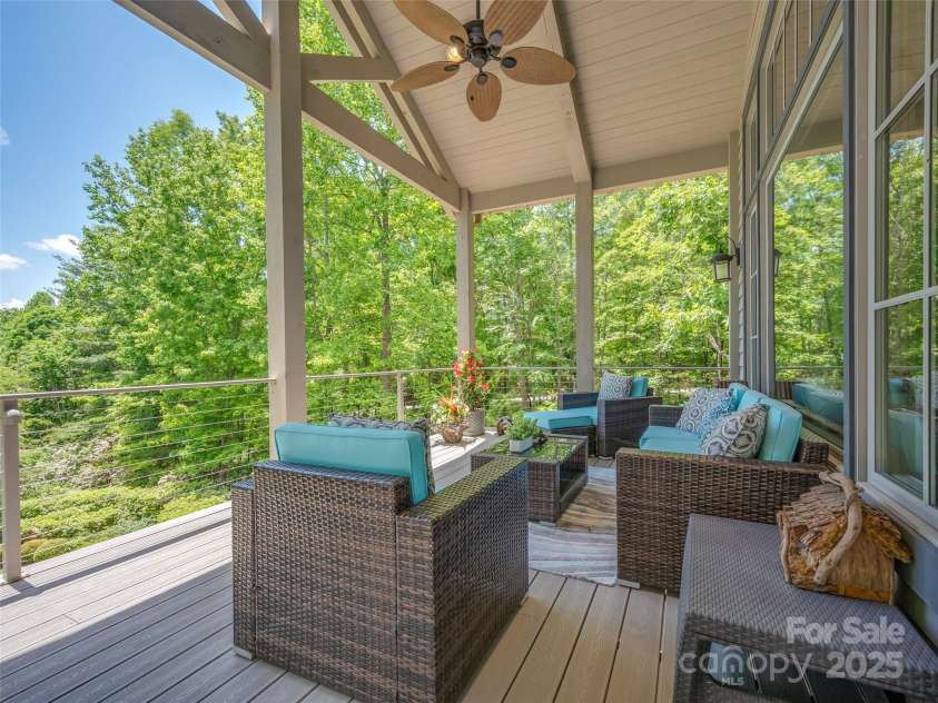296 Cedar Rock Trail, Hendersonville, NC 28739.  MLS# CAR4263247, YatesRealty ID 15112. 