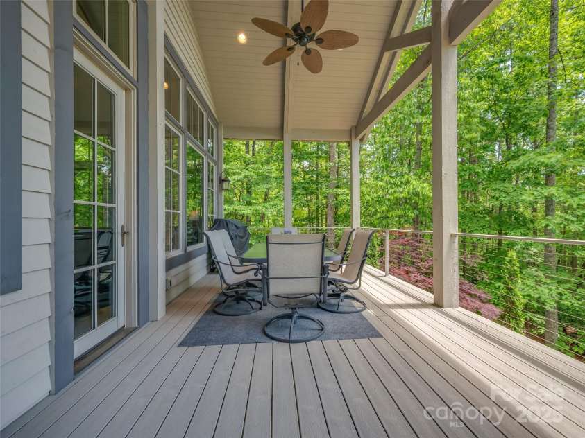 296 Cedar Rock Trail, Hendersonville, NC 28739.  MLS# CAR4263247, YatesRealty ID 15112. 
