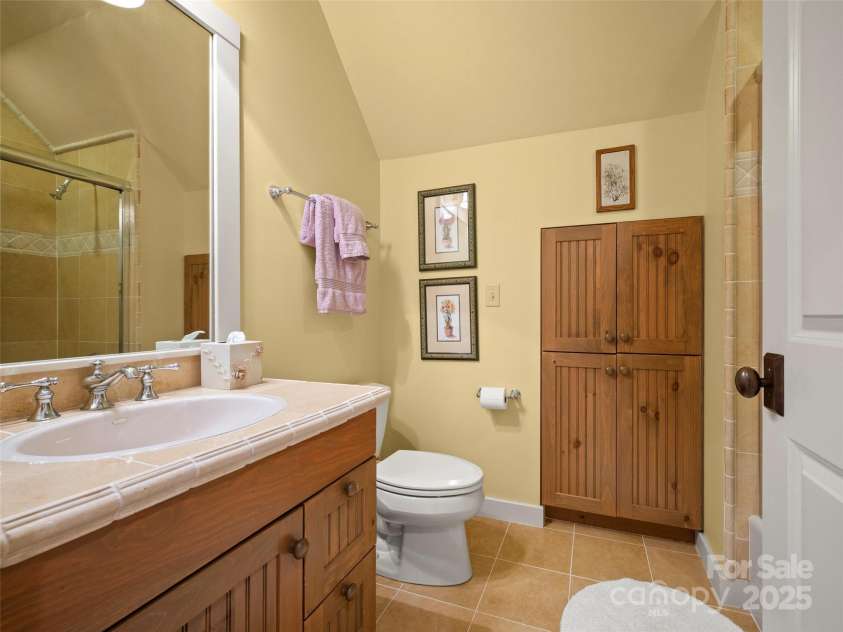 296 Cedar Rock Trail, Hendersonville, NC 28739.  MLS# CAR4263247, YatesRealty ID 15112. 