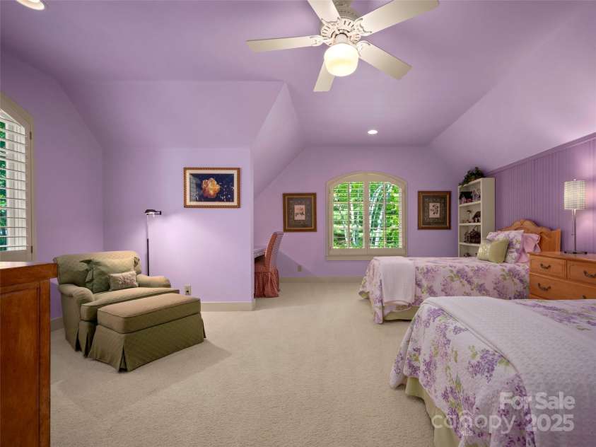 296 Cedar Rock Trail, Hendersonville, NC 28739.  MLS# CAR4263247, YatesRealty ID 15112. 