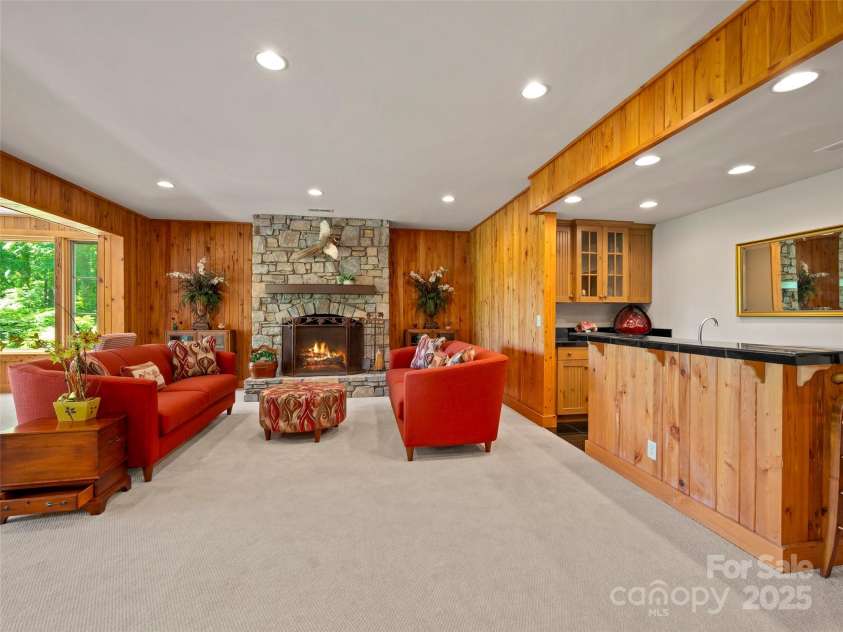 296 Cedar Rock Trail, Hendersonville, NC 28739.  MLS# CAR4263247, YatesRealty ID 15112. 