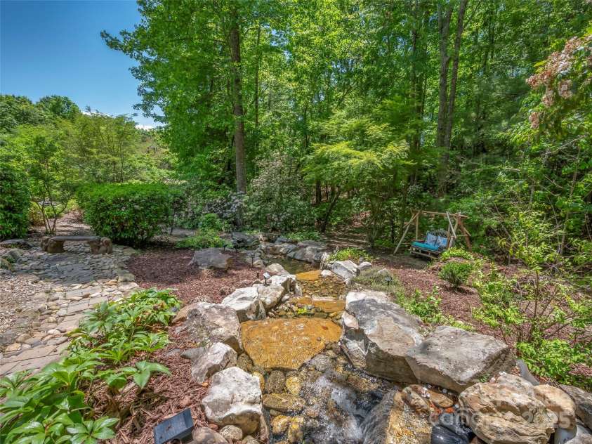 296 Cedar Rock Trail, Hendersonville, NC 28739.  MLS# CAR4263247, YatesRealty ID 15112. 
