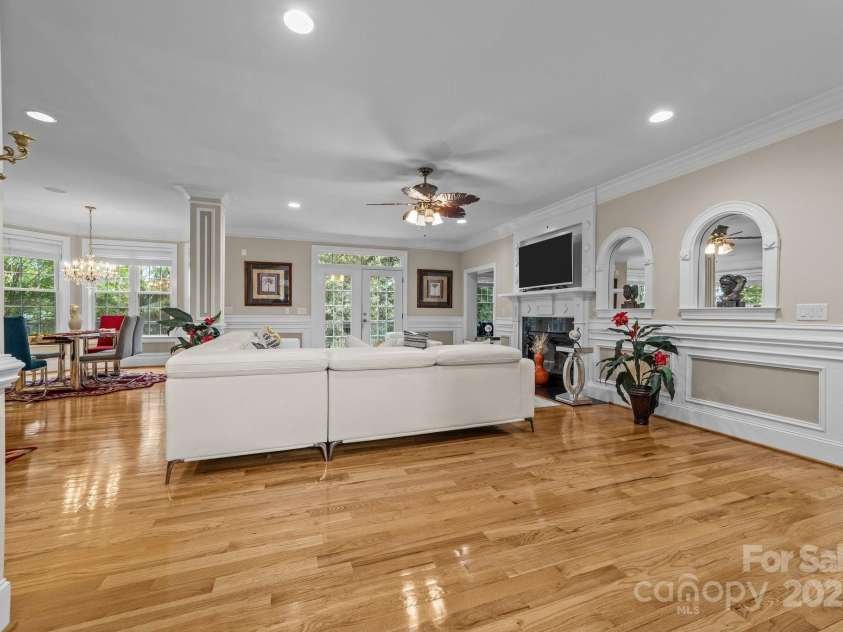 196 Arnold Palmer Drive, Advance, NC 27006.  MLS# CAR4263557, YatesRealty ID 15113. 