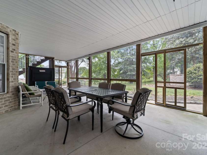 196 Arnold Palmer Drive, Advance, NC 27006.  MLS# CAR4263557, YatesRealty ID 15113. 