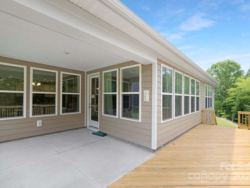 3099 Trace Meadow Court, York, SC 29745.  MLS# CAR4308731, YatesRealty ID 15115. 
