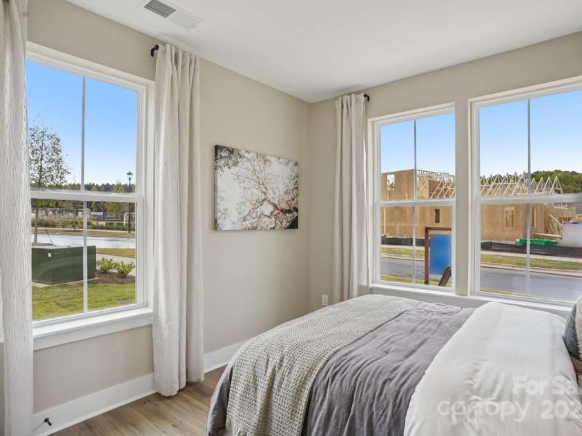 3225 Drift Street, Charlotte, NC 28278.  MLS# CAR4263768, YatesRealty ID 15115. Representative