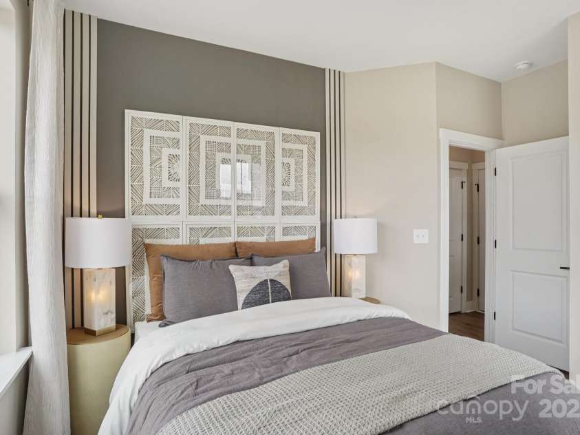 3225 Drift Street, Charlotte, NC 28278.  MLS# CAR4263768, YatesRealty ID 15115. Representative