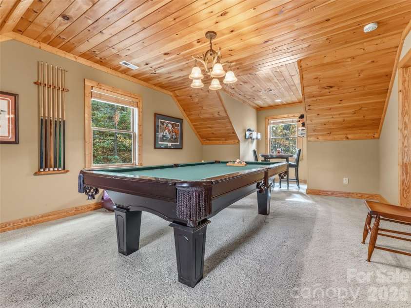 167 Mountain Vista Drive, Saluda, NC 28773.  MLS# CAR4337570, YatesRealty ID 15118. 