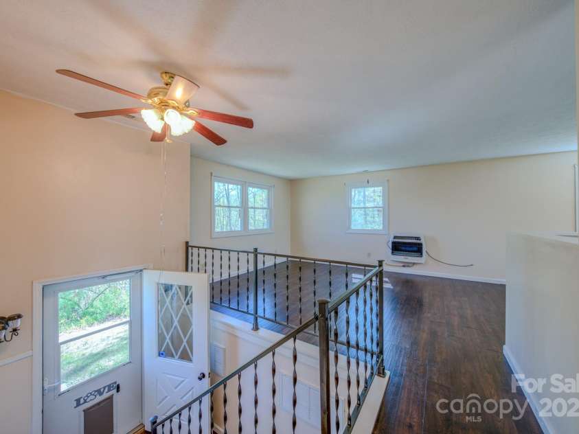280 Fletcher View Drive, Fletcher, NC 28732.  MLS# CAR4244511, YatesRealty ID 15118. 