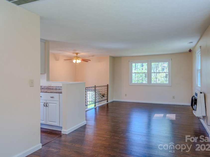 280 Fletcher View Drive, Fletcher, NC 28732.  MLS# CAR4244511, YatesRealty ID 15118. 