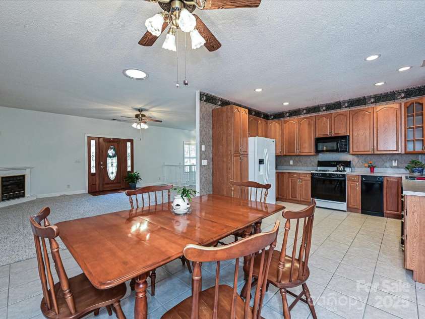 25040 Timberlake Drive, Tega Cay, SC 29708.  MLS# CAR4203265, YatesRealty ID 15119. 