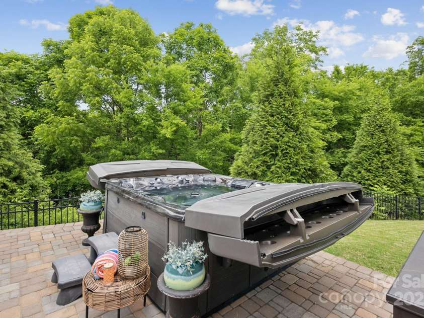 4430 Bravery Place, Concord, NC 28027.  MLS# CAR4260859, YatesRealty ID 15120. 