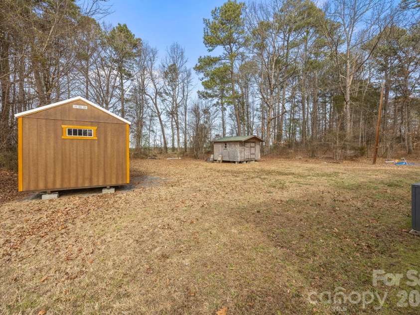 289 Washington Park Road, Mount Gilead, NC 27306.  MLS# CAR4351643, YatesRealty ID 15121. 