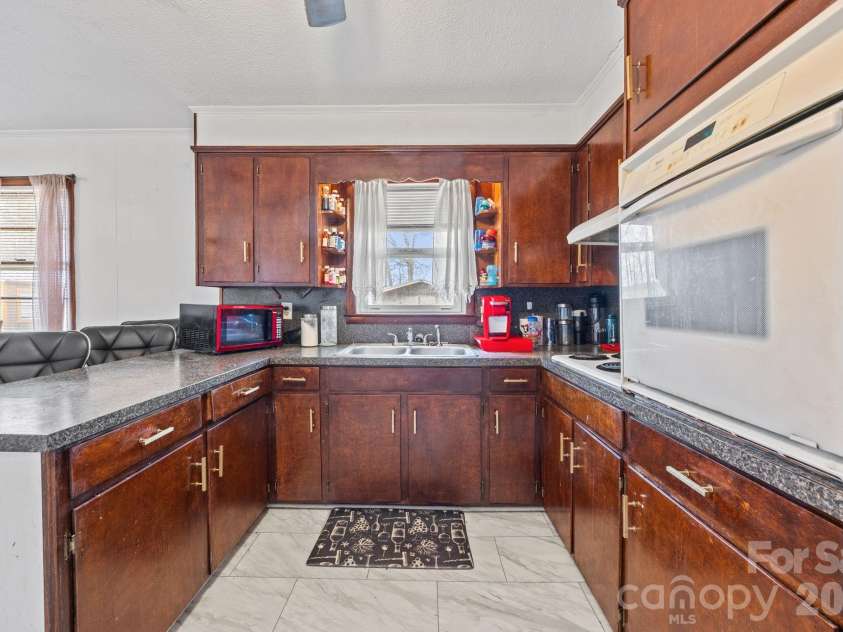 289 Washington Park Road, Mount Gilead, NC 27306.  MLS# CAR4351643, YatesRealty ID 15121. 