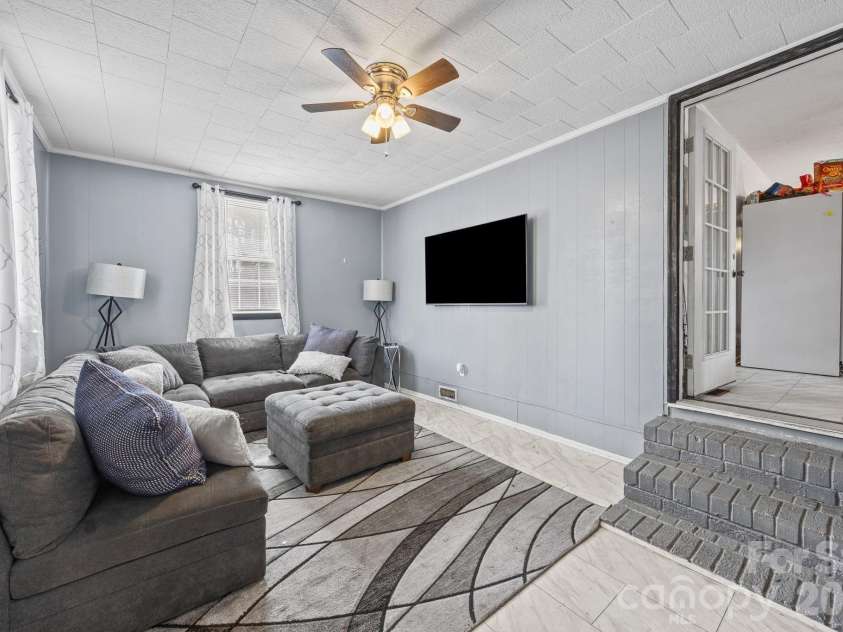289 Washington Park Road, Mount Gilead, NC 27306.  MLS# CAR4351643, YatesRealty ID 15121. 