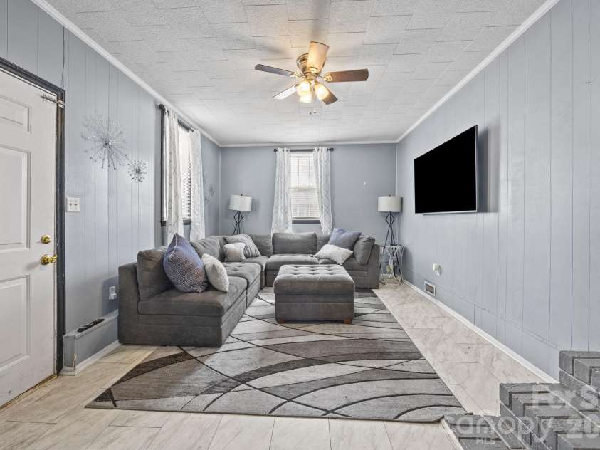 289 Washington Park Road, Mount Gilead, NC 27306.  MLS# CAR4351643, YatesRealty ID 15121. 
