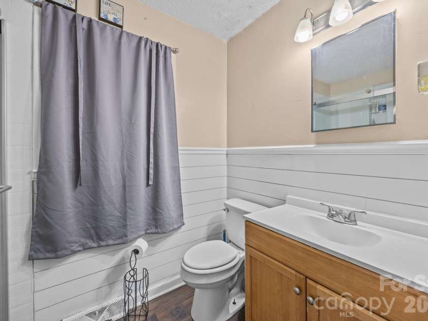 289 Washington Park Road, Mount Gilead, NC 27306.  MLS# CAR4351643, YatesRealty ID 15121. 