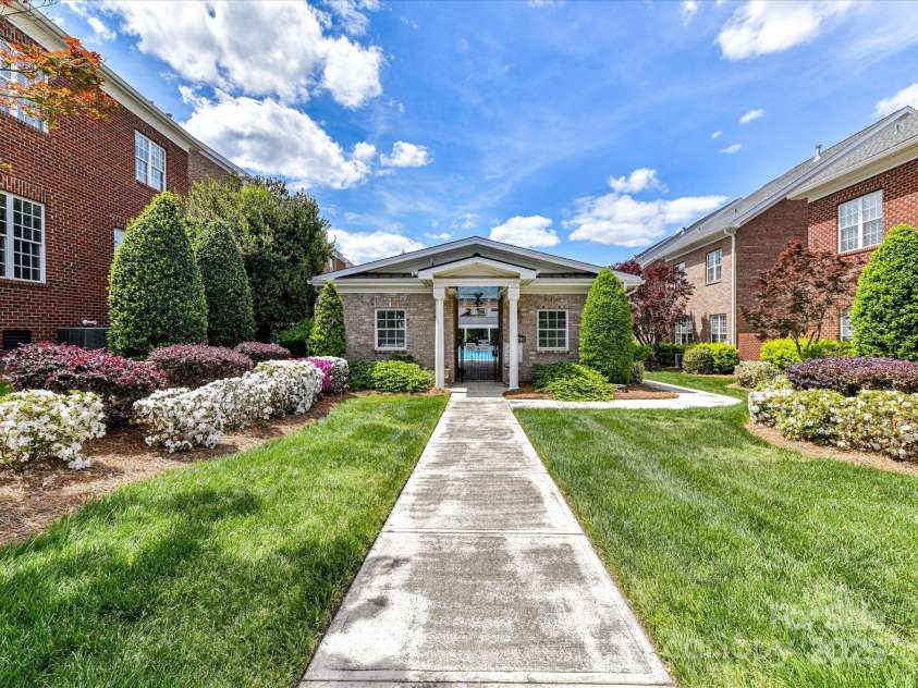 6133 Wakehurst Road, Charlotte, NC 28226.  MLS# CAR4248225, YatesRealty ID 15121. Beautiful entrance to the community pool