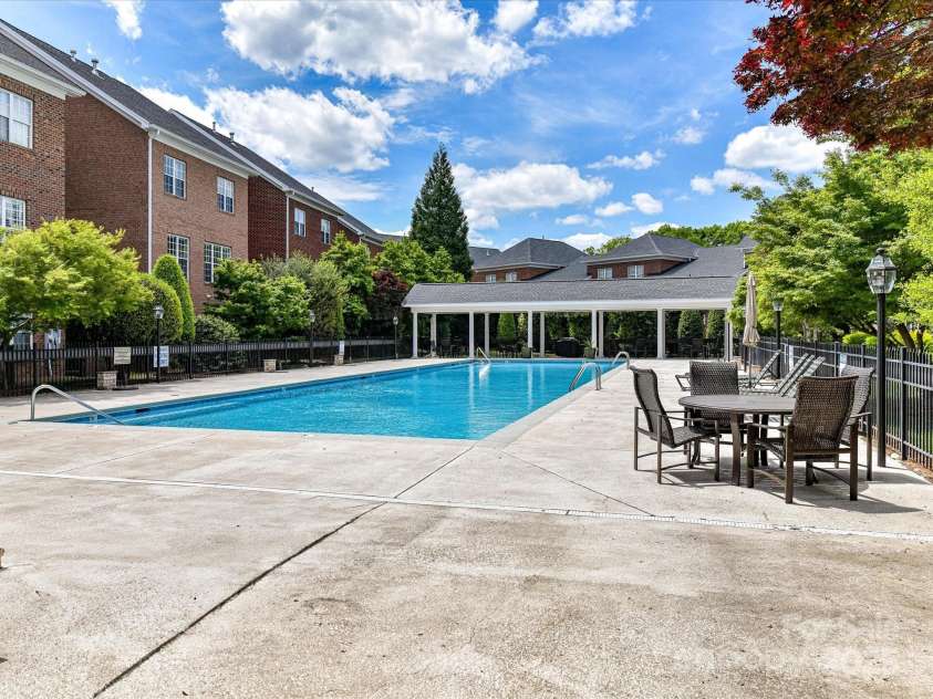 6133 Wakehurst Road, Charlotte, NC 28226.  MLS# CAR4248225, YatesRealty ID 15121. Large community pool