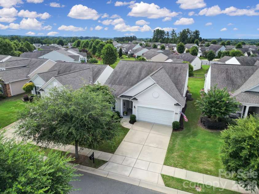 2015 Vermount Way, Indian Land, SC 29707.  MLS# CAR4351272, YatesRealty ID 15122. 