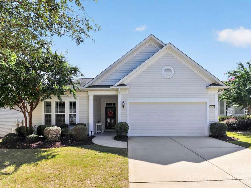 2015 Vermount Way, Indian Land, SC 29707.  MLS# CAR4412967, YatesRealty ID 15122. Daytime front exterior