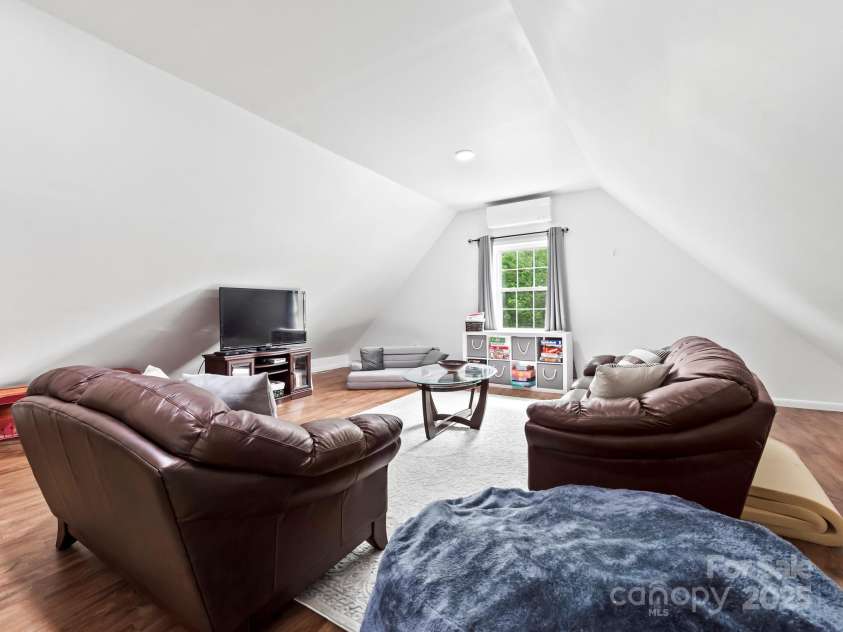 642 Bull Creek Road, Mars Hill, NC 28754.  MLS# CAR4260384, YatesRealty ID 15122. Bonus room located over the garage and from additional office or bedroom area. Your kids’ friends can all come to your house in this space!