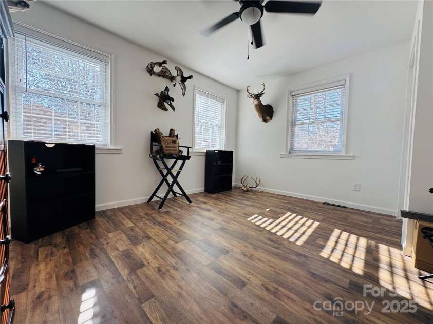 813 Zion Street, Landis, NC 28088.  MLS# CAR4211006, YatesRealty ID 15123. 