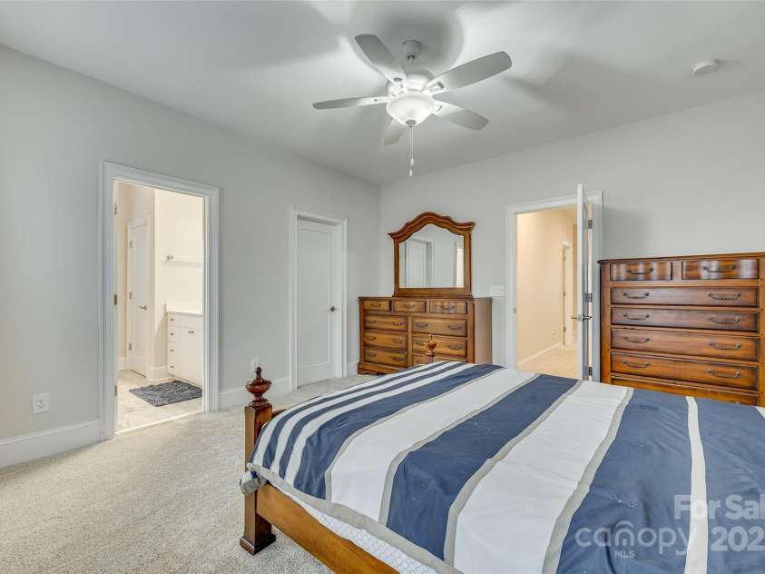 520 Crawfish Drive, Fort Mill, SC 29708.  MLS# CAR4220109, YatesRealty ID 15124. Upper Level Bedroom