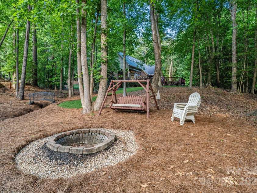 131 Sierra Woods Drive, Troutman, NC 28166.  MLS# CAR4256194, YatesRealty ID 15125. 