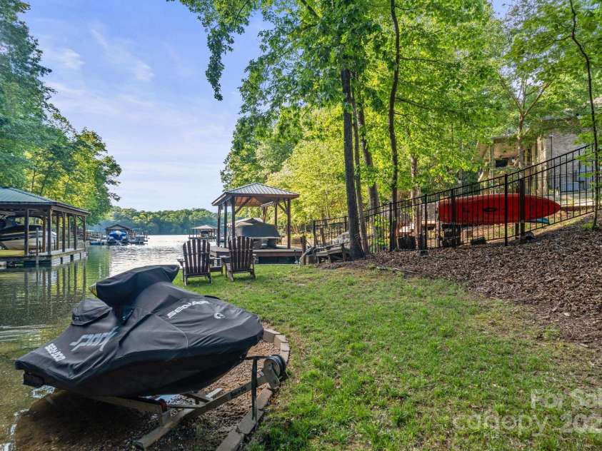 131 Sierra Woods Drive, Troutman, NC 28166.  MLS# CAR4256194, YatesRealty ID 15125. 
