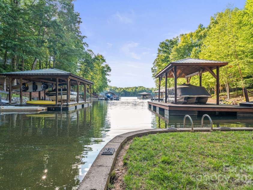 131 Sierra Woods Drive, Troutman, NC 28166.  MLS# CAR4256194, YatesRealty ID 15125. 
