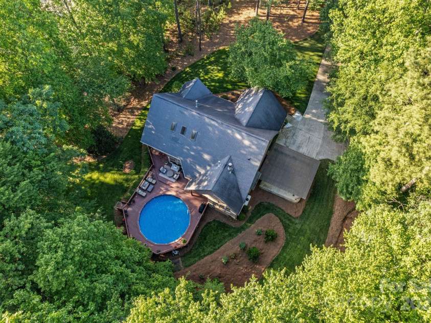 131 Sierra Woods Drive, Troutman, NC 28166.  MLS# CAR4256194, YatesRealty ID 15125. 