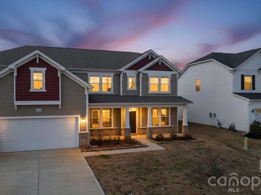5029 Baileys Run Drive, Rock Hill, SC 29732.  MLS# CAR4353700, YatesRealty ID 15125. 