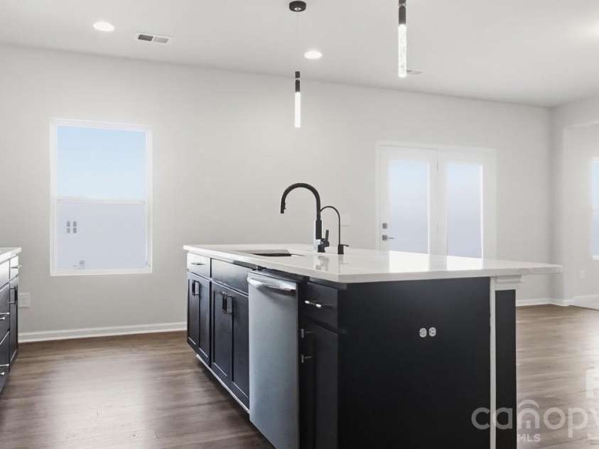 5029 Baileys Run Drive, Rock Hill, SC 29732.  MLS# CAR4353700, YatesRealty ID 15125. 