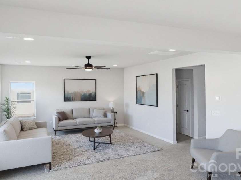 5029 Baileys Run Drive, Rock Hill, SC 29732.  MLS# CAR4353700, YatesRealty ID 15125. 
