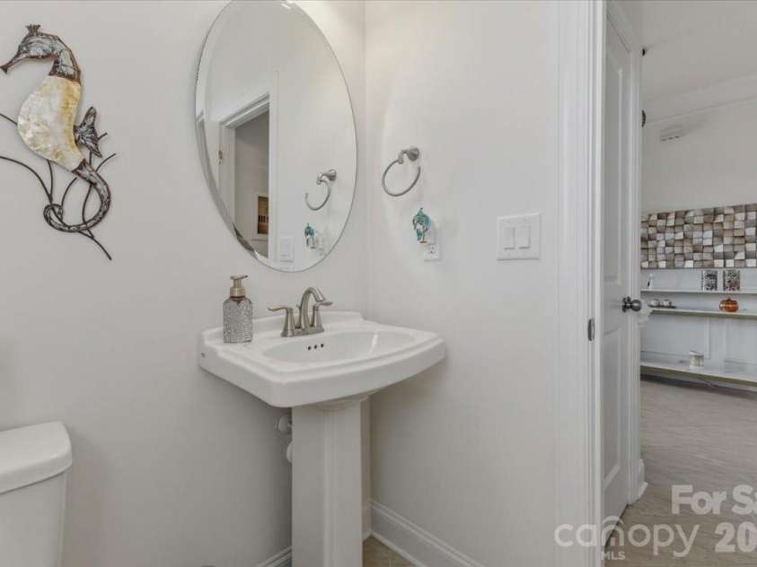 2001 Paddington Drive, Indian Trail, NC 28079.  MLS# CAR4359726, YatesRealty ID 15127. 
