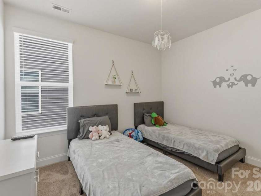 2001 Paddington Drive, Indian Trail, NC 28079.  MLS# CAR4359726, YatesRealty ID 15127. 