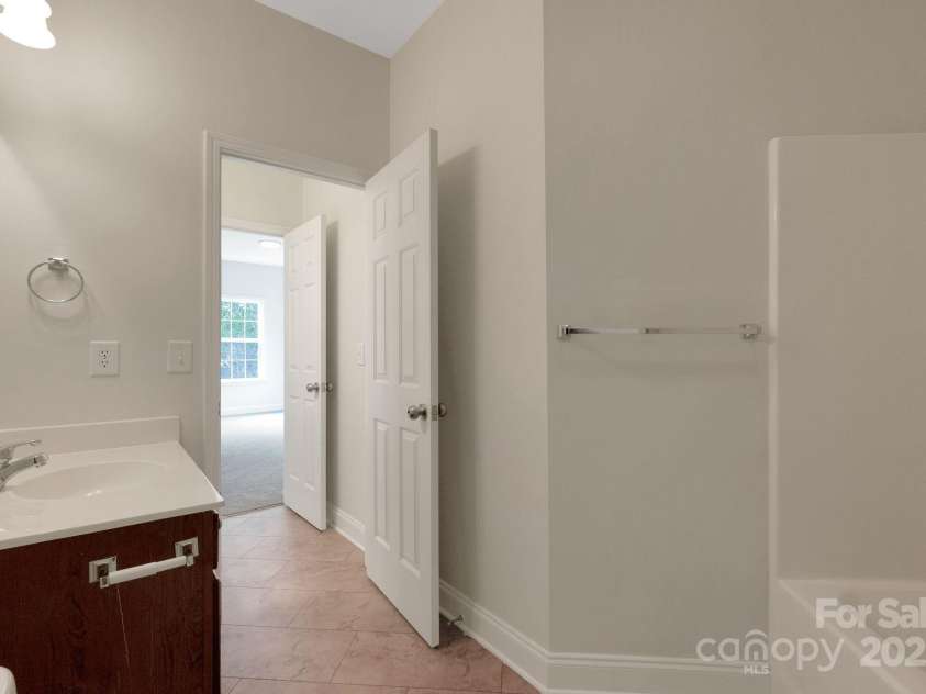 6718 Heritage Orchard Way, Huntersville, NC 28078.  MLS# CAR4259622, YatesRealty ID 15127. 