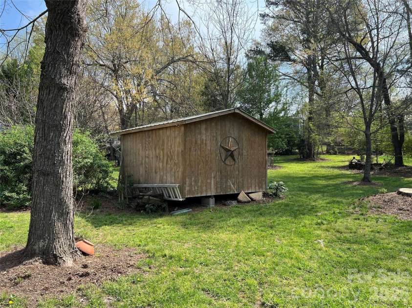 1514 Melchor Road, Albemarle, NC 28001.  MLS# CAR4360459, YatesRealty ID 15129. 