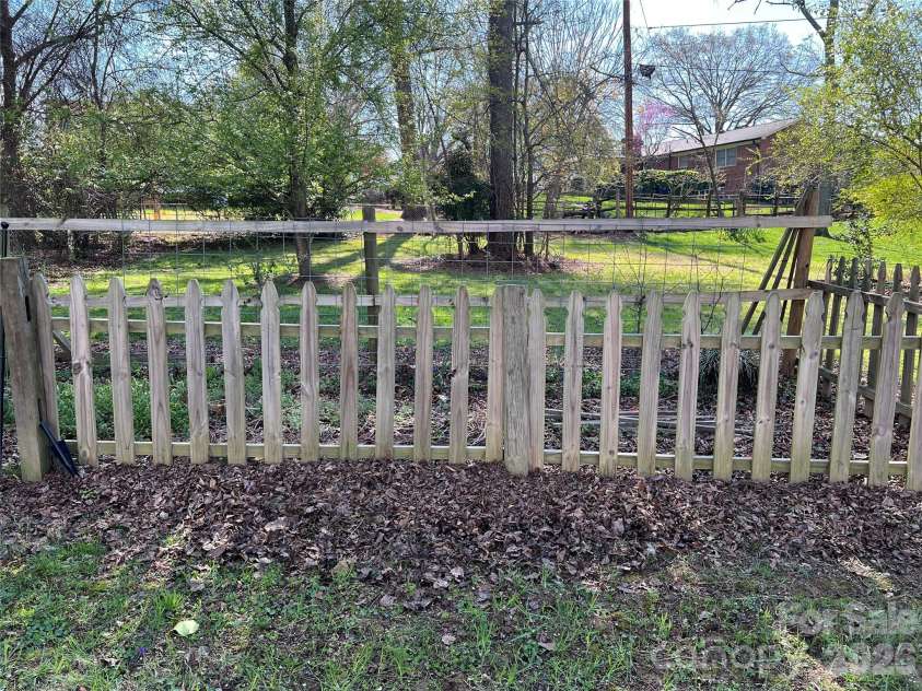 1514 Melchor Road, Albemarle, NC 28001.  MLS# CAR4360459, YatesRealty ID 15129. 