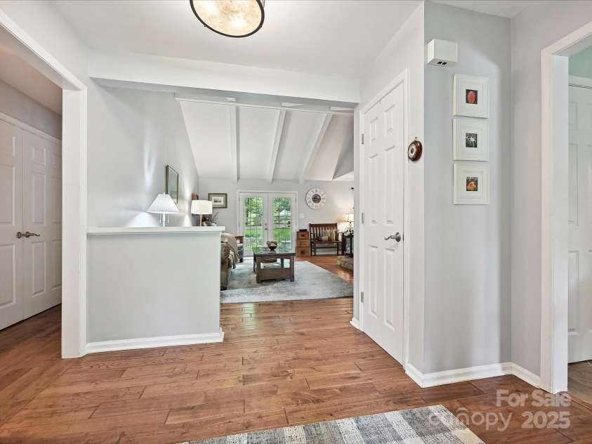 2911 Butter Churn Lane, Matthews, NC 28105.  MLS# CAR4260813, YatesRealty ID 15130. 