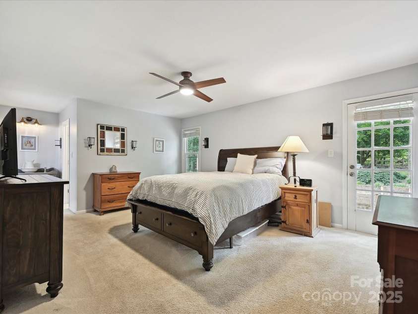 2911 Butter Churn Lane, Matthews, NC 28105.  MLS# CAR4260813, YatesRealty ID 15130. 