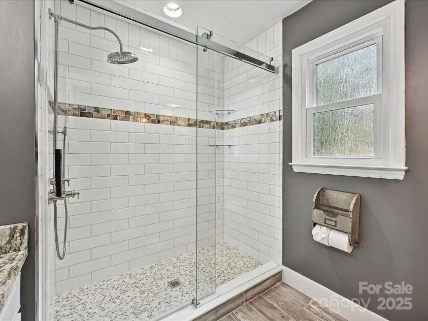 2911 Butter Churn Lane, Matthews, NC 28105.  MLS# CAR4260813, YatesRealty ID 15130. 
