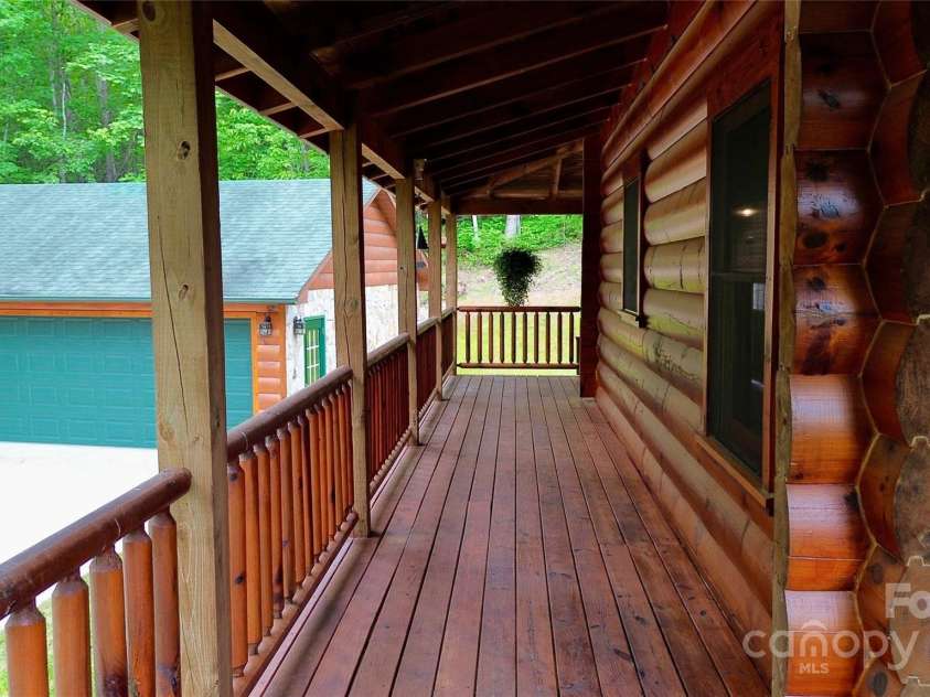 34 Waterfall Drive, Marion, NC 28752.  MLS# CAR4260031, YatesRealty ID 15131. 