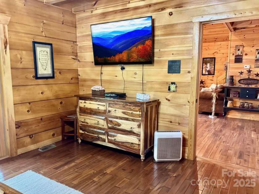 34 Waterfall Drive, Marion, NC 28752.  MLS# CAR4260031, YatesRealty ID 15131. 